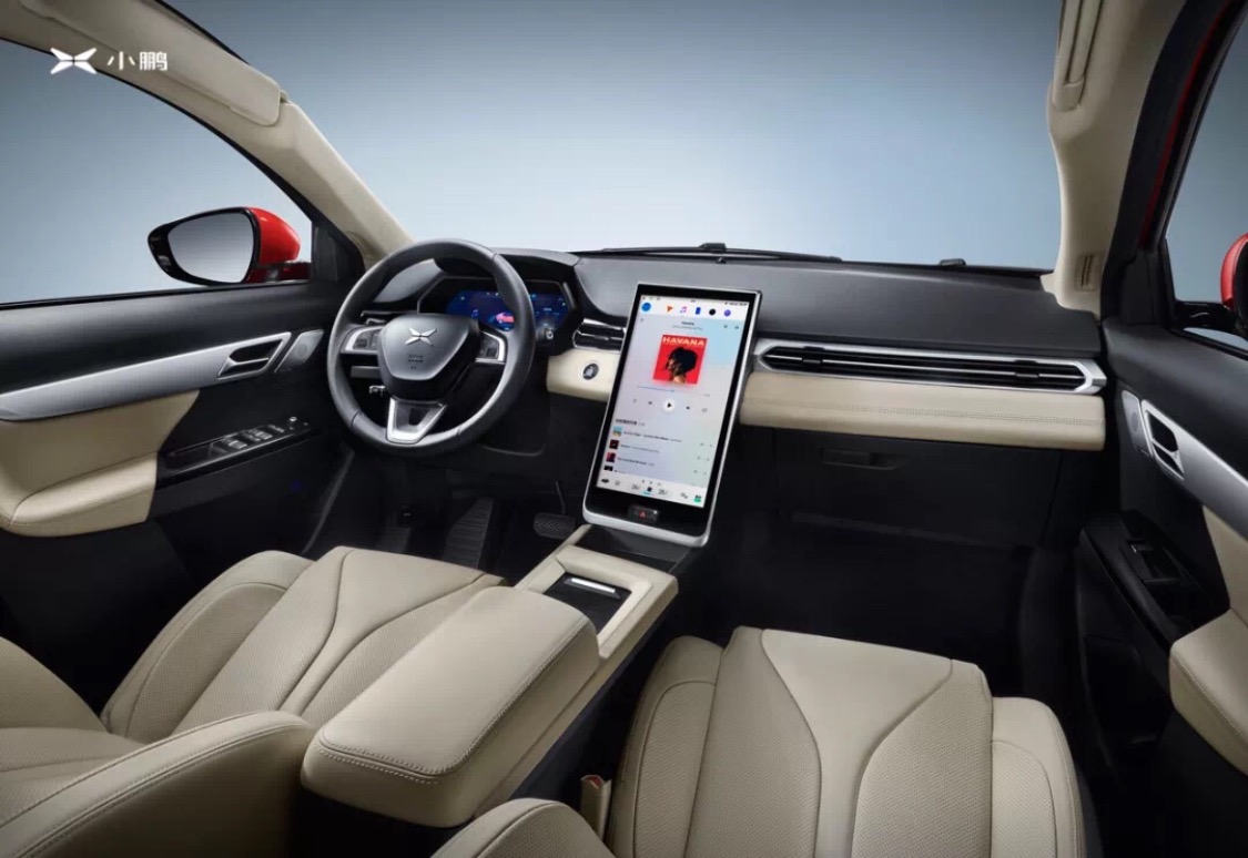 小鹏g3首次公开的内饰图,这是棚内的实拍图哦关注08-16 10:57仔俊